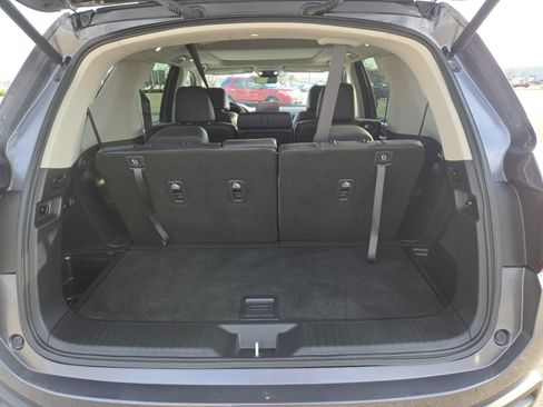 Used 2023 Honda Pilot Touring image 20