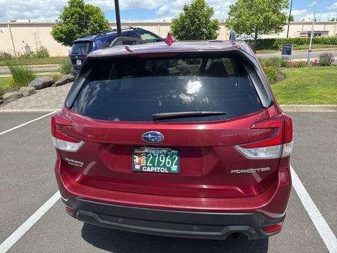 Used 2020 Subaru Forester Limited AWD/4WD image 15