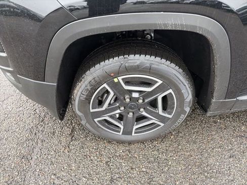 New 2026 Jeep Cherokee Laredo image 10