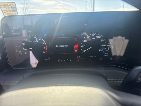 Used 2024 Ford Mustang GT Premium image 18