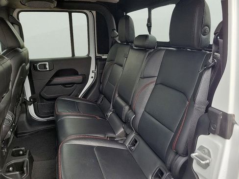 Used 2020 Jeep Gladiator Rubicon AWD/4WD image 13