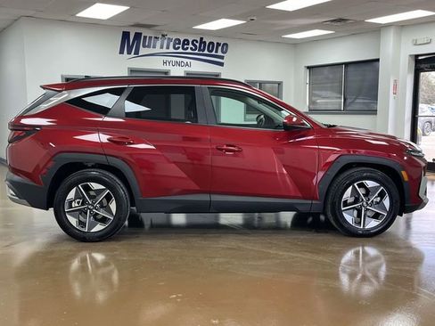 Certified 2025 Hyundai Tucson SEL image 4