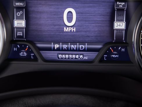Used 2023 RAM 2500 Laramie AWD/4WD image 16