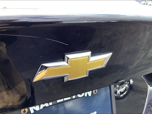 Used 2022 Chevrolet Malibu LS FWD image 9