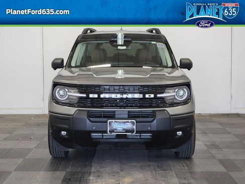 New 2025 Ford Bronco Sport Outer Banks w/ Outer Banks Tech Package+ AWD/4WD image 3