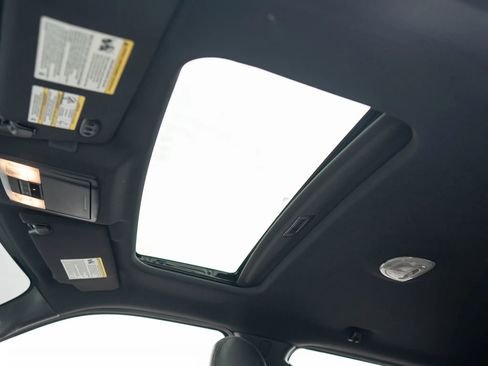 Used 2014 Ford F150 Platinum image 38