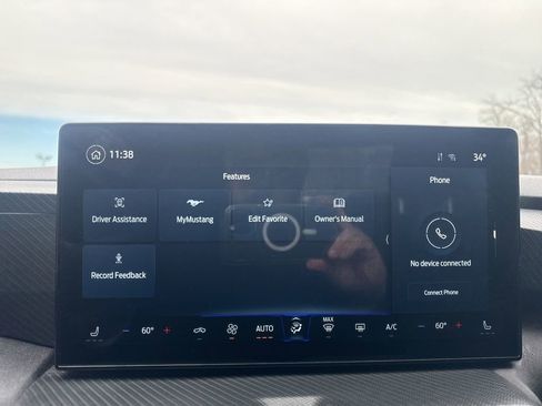 Used 2024 Ford Mustang Coupe image 28