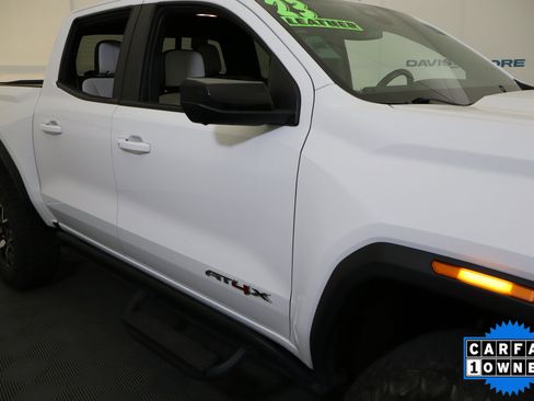 Used 2023 GMC Canyon AT4X image 4