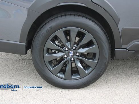 Certified 2024 Subaru Outback Onyx Edition AWD/4WD image 32