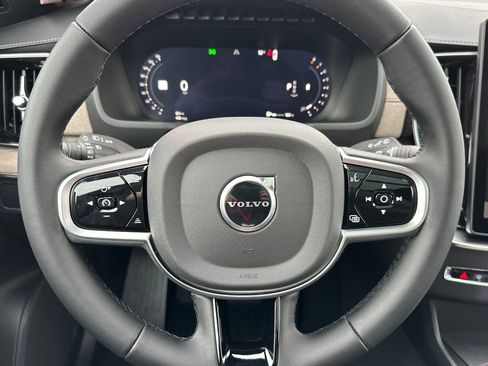 New 2026 Volvo XC90 B5 Core w/ Protection Package Premier image 24