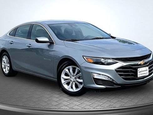 Used 2024 Chevrolet Malibu LT FWD image 3