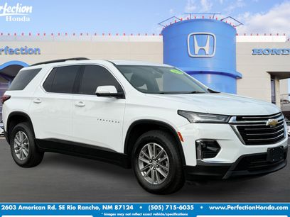 Used 2023 Chevrolet Traverse LT