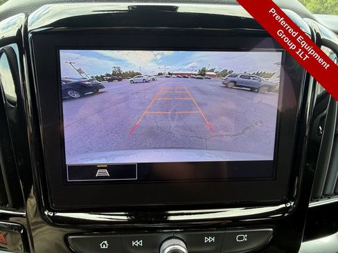 Used 2023 Chevrolet Traverse LT AWD/4WD image 26