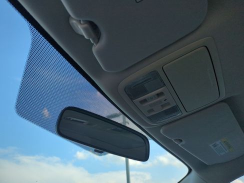 Used 2016 Honda CR-V EX image 26