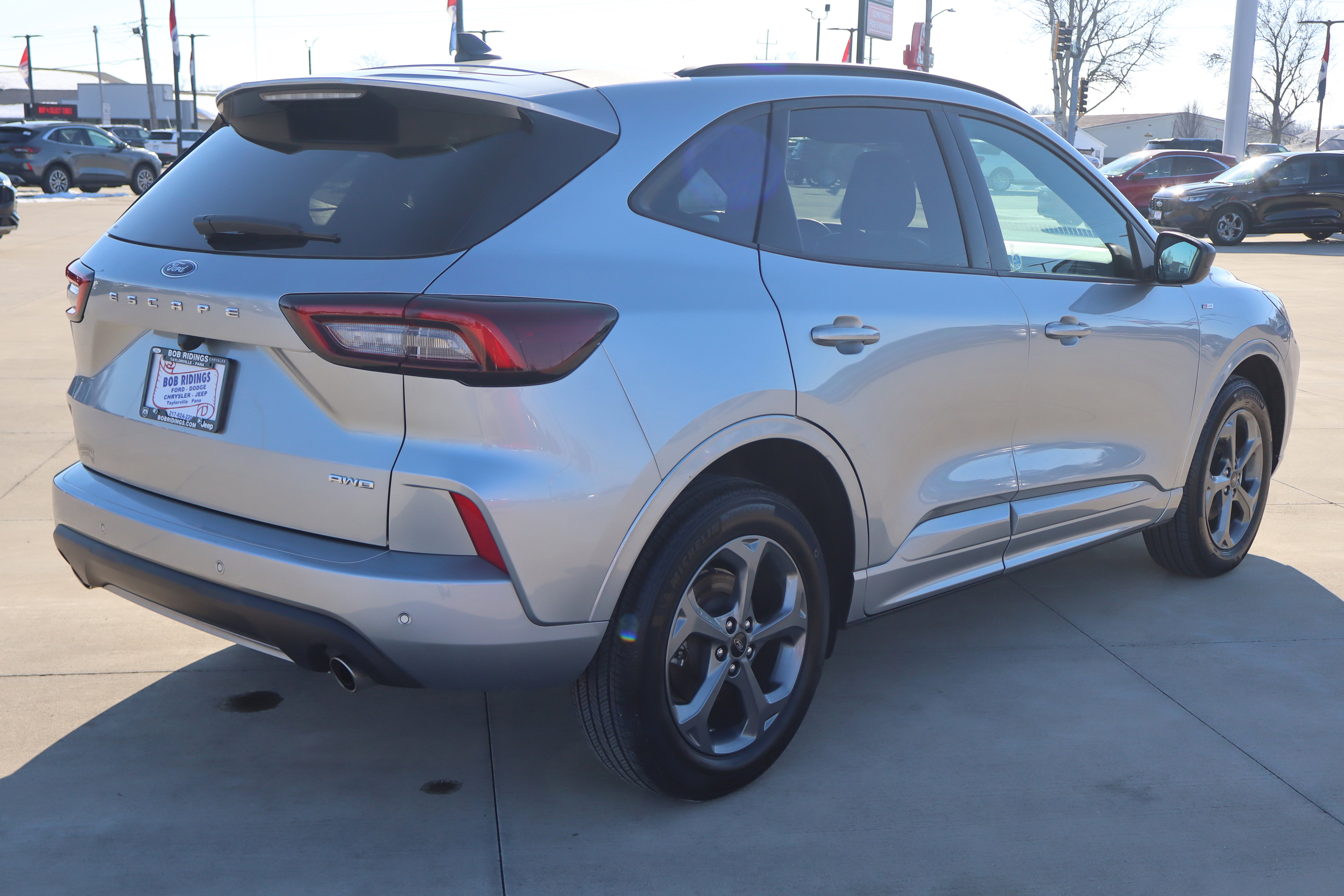 Used 2023 Ford Escape ST-Line w/ Tech Pack #1 AWD/4WD image 6