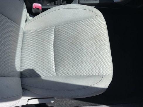 Used 2015 Subaru Forester 2.5i Premium w/ All-Weather Package image 27