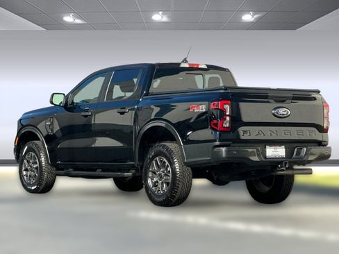 Used 2024 Ford Ranger XLT w/ FX4 Off-Road Package image 3