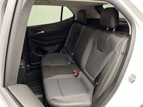Certified 2024 Buick Encore GX Preferred AWD/4WD image 9