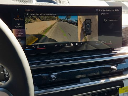 New 2026 BMW X7 xDrive40i w/ M Sport Package image 14