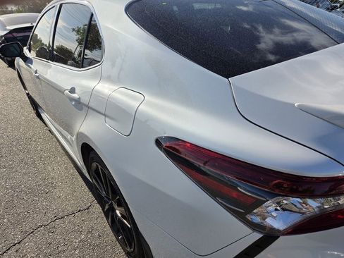 Used 2021 Toyota Camry XSE FWD image 8