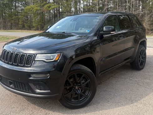 Used 2018 Jeep Grand Cherokee High Altitude image 2