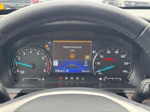 Used 2023 Ford Explorer Limited w/ Limited Technology Package image 23