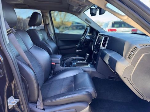 Used 2008 Jeep Grand Cherokee SRT8 w/ SRT Option Group II image 26