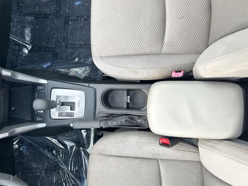 Used 2017 Subaru Forester 2.5i Premium w/ All-Weather Package image 16