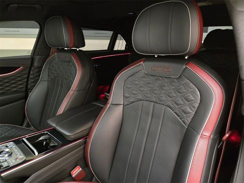 Certified 2024 Bentley Flying Spur W12 image 32