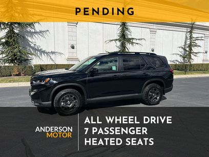 Used 2025 Honda Pilot TrailSport