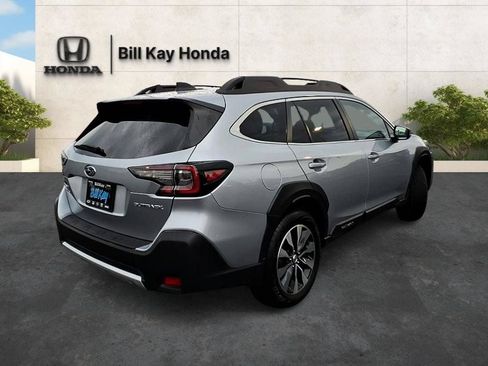 Used 2024 Subaru Outback Limited AWD/4WD image 3