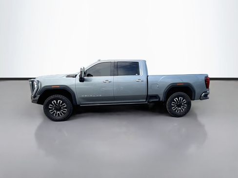 Used 2024 GMC Sierra 2500 Denali Ultimate w/ Max Trailering Package AWD/4WD image 8