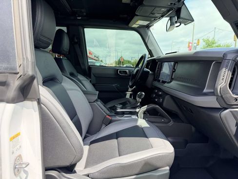 Used 2024 Ford Bronco Big Bend AWD/4WD image 14