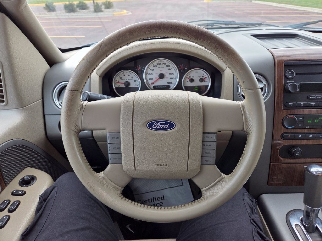 Used 2004 Ford F150 Lariat AWD/4WD image 11