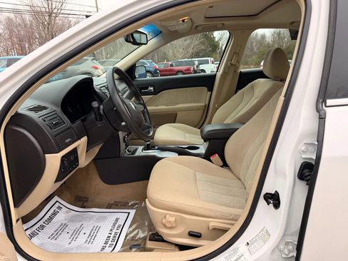 Used 2010 Mercury Milan image 11