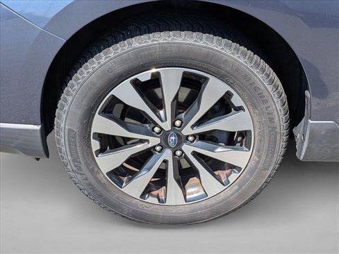 Used 2015 Subaru Outback 3.6R Limited AWD/4WD image 23