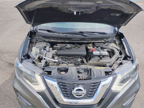 Used 2017 Nissan Rogue SL FWD image 17