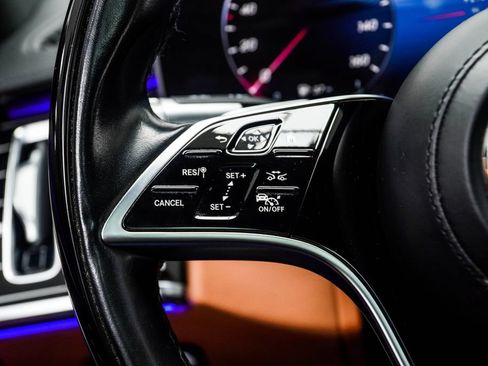 Used 2023 Mercedes-Benz S 500 4MATIC w/ AMG Line image 24