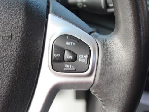 Used 2016 Ford Fiesta SE image 16