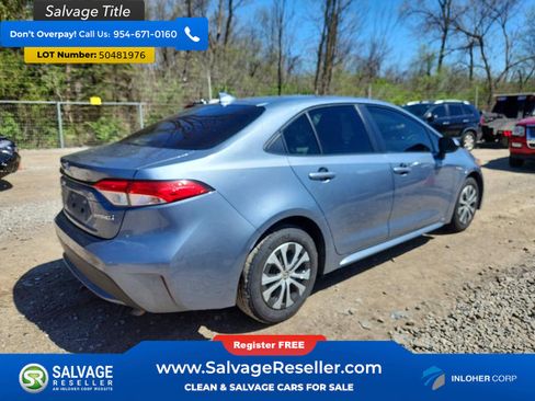 Used 2020 Toyota Corolla LE FWD image 4