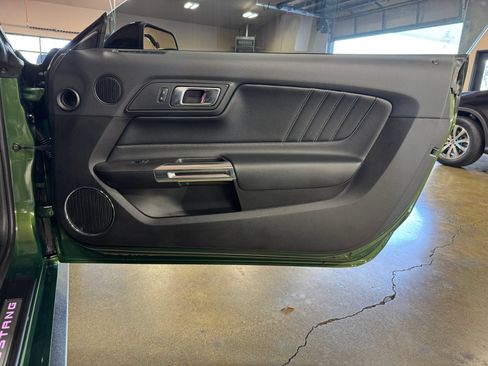 Used 2022 Ford Mustang GT Premium w/ Black Accent Package RWD image 53