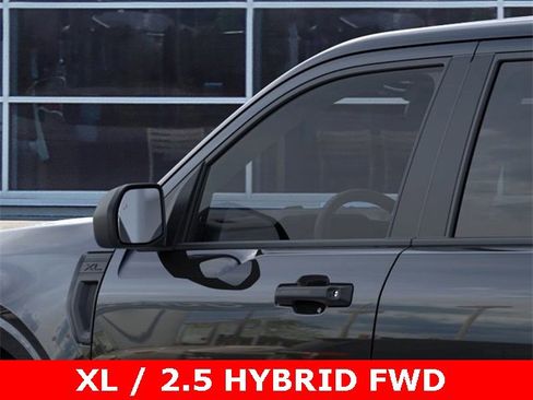 New 2025 Ford Maverick XL image 21