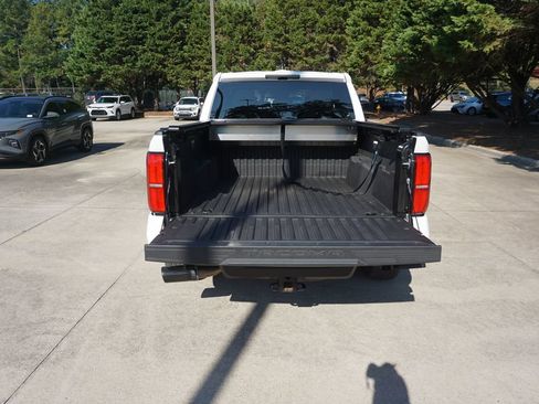 Used 2025 Toyota Tacoma TRD Sport AWD/4WD image 15