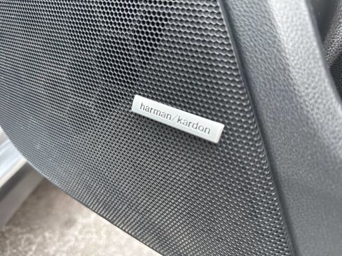 Used 2018 Subaru Crosstrek 2.0i Limited image 37