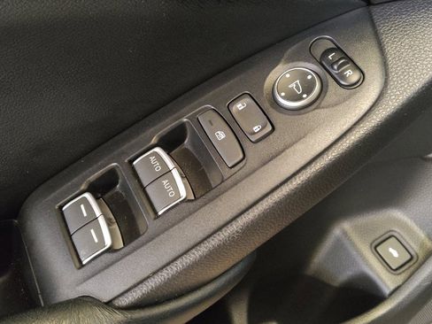 Used 2018 Honda Accord LX image 27