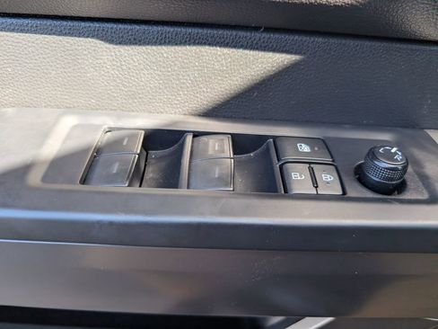 Used 2024 Toyota Tundra SR5 w/ SR5 Convenience Package image 10