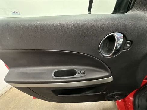 Used 2008 Chevrolet HHR LS image 13