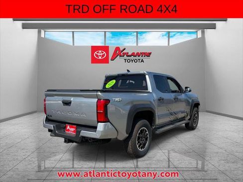 Certified 2025 Toyota Tacoma TRD Off-Road w/ TRD Off Road Upgrade Package AWD/4WD image 6
