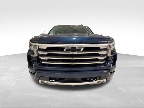 Used 2023 Chevrolet Silverado 1500 High Country w/ High Country Premium Package AWD/4WD image 58