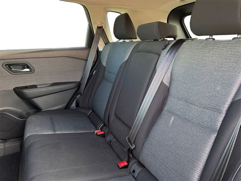 Certified 2021 Nissan Rogue SV image 14